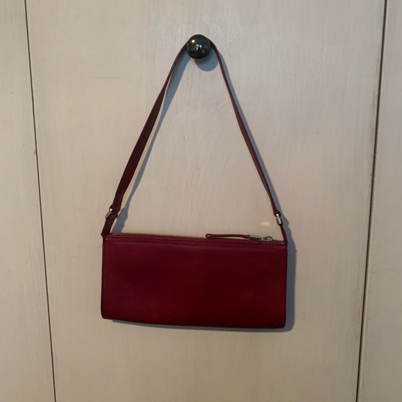 Monsac Original Raspberry Leather Handbag - Picture 2 of 3